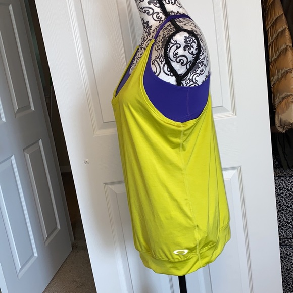 Women’s Oakley Training Tank Top - Picture 9 of 12